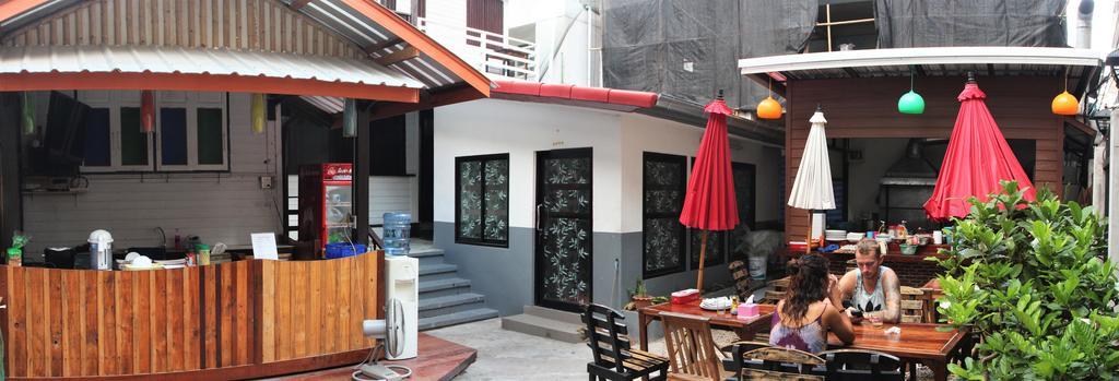 Thai Garden House Bangkok Exteriör bild